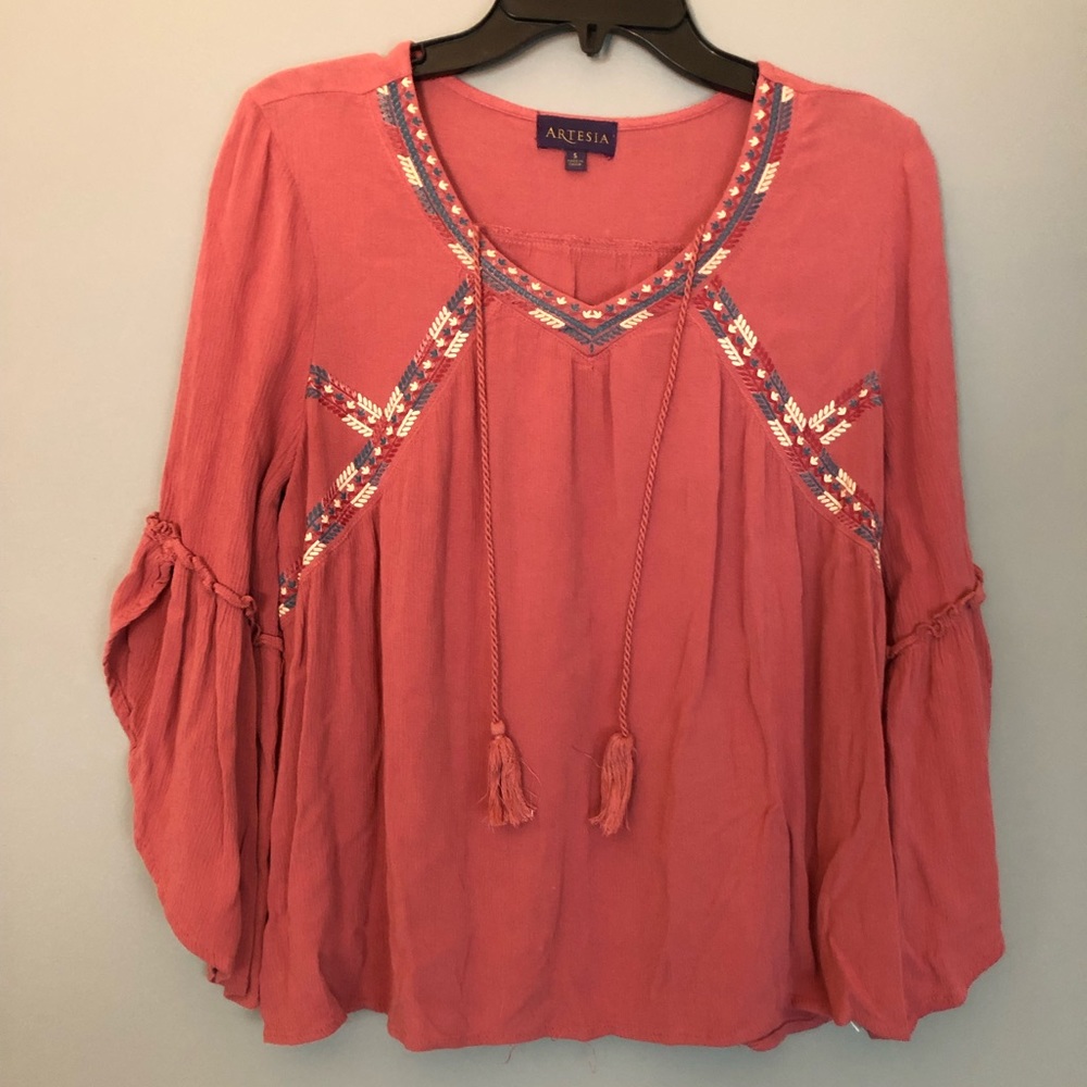 Artesia Size Small 3/4 Sleeve V Neck Pink Shirt